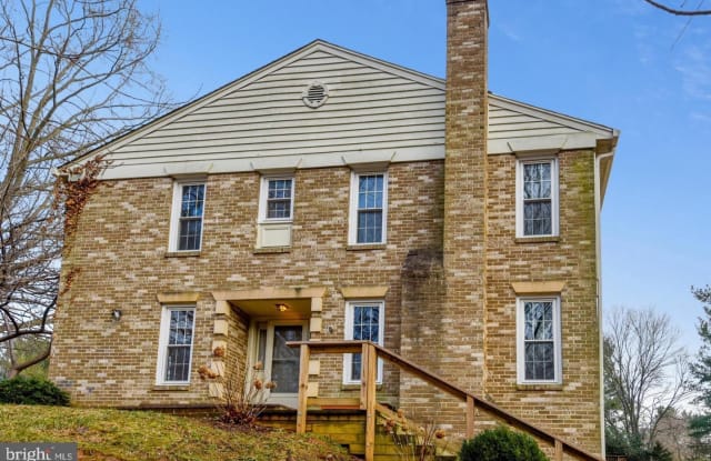 9635 HILLOCK COURT - 9635 Hillock Court, Burke Centre, VA 22015