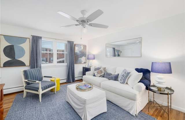 70 Carroll Avenue unit: 1009 photos photos