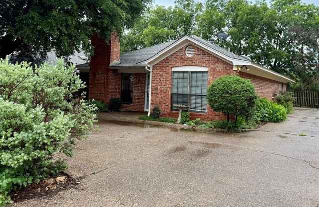 1209 Meadow Ridge Drive Gallery 2