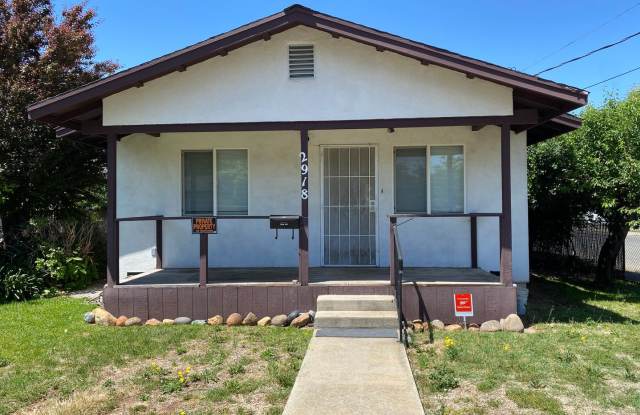 2918 El Noble Ave., Oroville photos photos