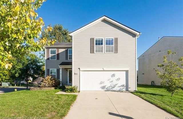 8401 Walnut Hill Gallery 1