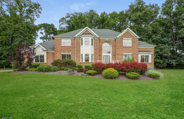 5 HOPE FARM LN - 5 Hope Farm Rd, Morris County, NJ 07945