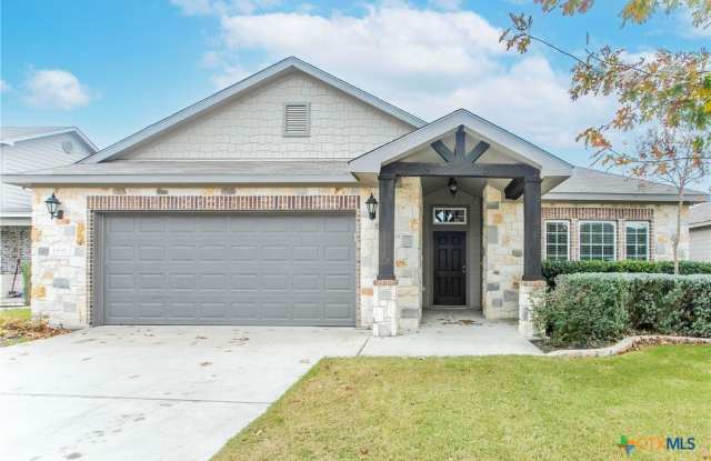 1603 Neuberry Cliffe photos photos