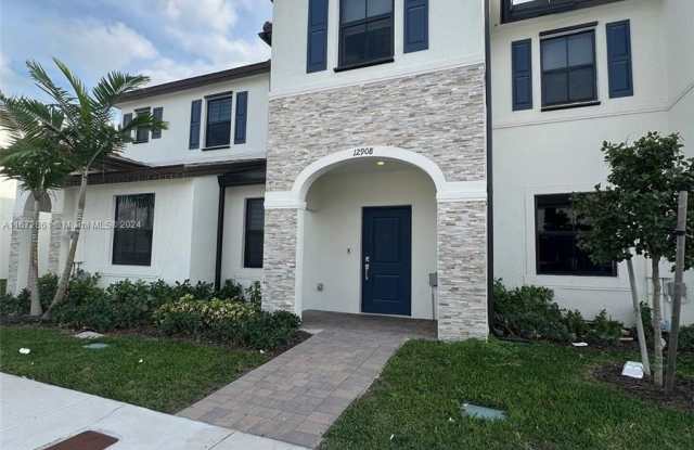 12908 SW 233rd Ter - 12908 Southwest 233rd Terrace, Princeton, FL 33032