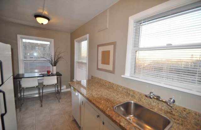 Gordon Apartments Gallery 3
