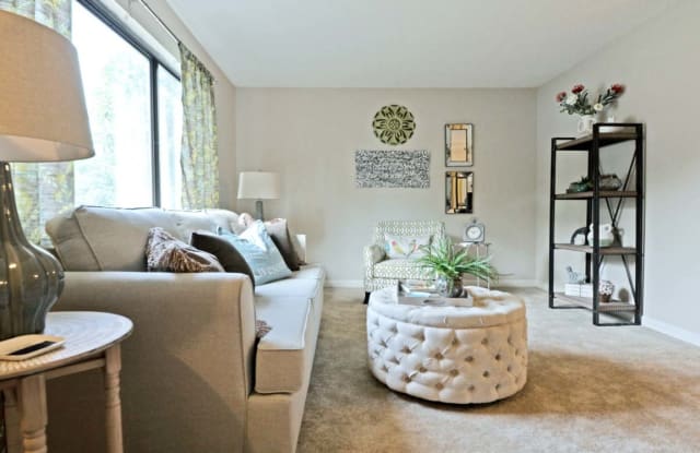 Hamptons at Country Park Gallery 3
