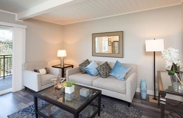 Aloha Apartments Gallery 2
