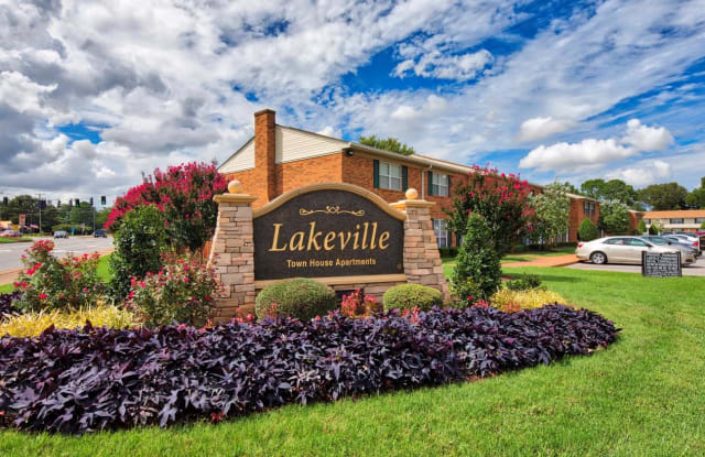 Lakeville Townhome Apartments photos photos