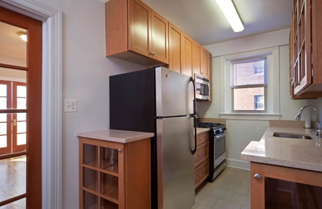 La Reine Apartments Gallery 2