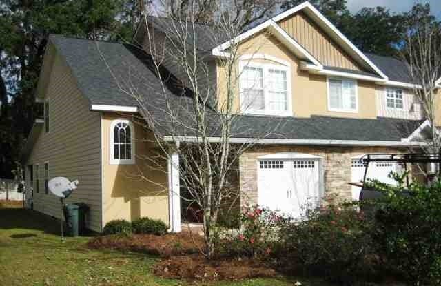 2800 Summer Meadow - 2800 Summer Meadow Dr, Tallahassee, FL 32303
