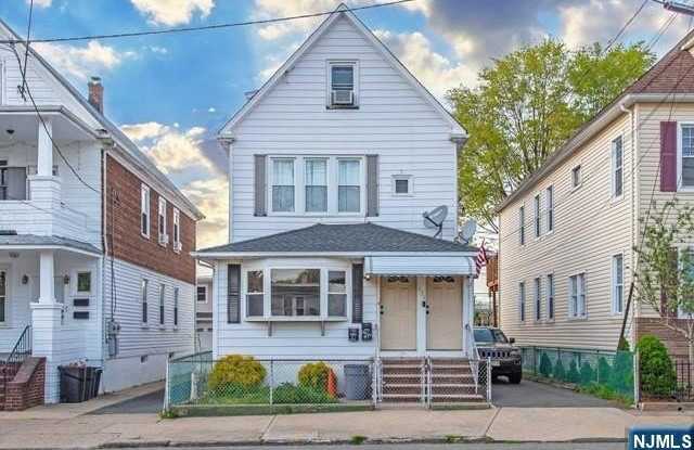 131 Banta Avenue photos photos