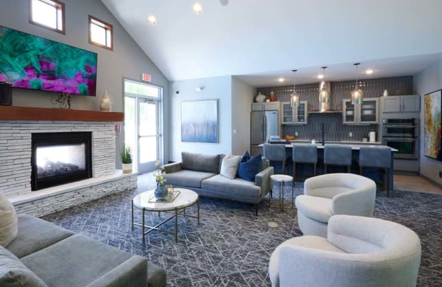 Valley Creek Apartments Gallery 3