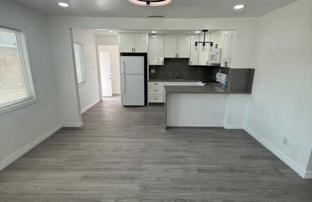 BEAUTIFUL FULLY RENOVATED HOME EL CAJON Gallery 4