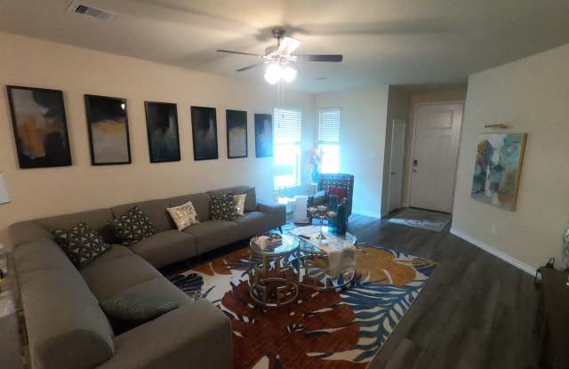 835 Mineral Wells Lane Gallery 3