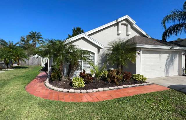 RESERVE AT WEDGEFIELD 3 bedroom 2 bath home with stainless appliances, laminate flooring and a fenced back yard! photos photos RESERVE AT WEDGEFIELD 3 bedroom 2 bath home with stainless appliances, laminate flooring and a fenced back yard! photos photos