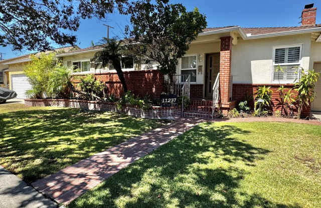 11237 Garfield Avenue photos photos