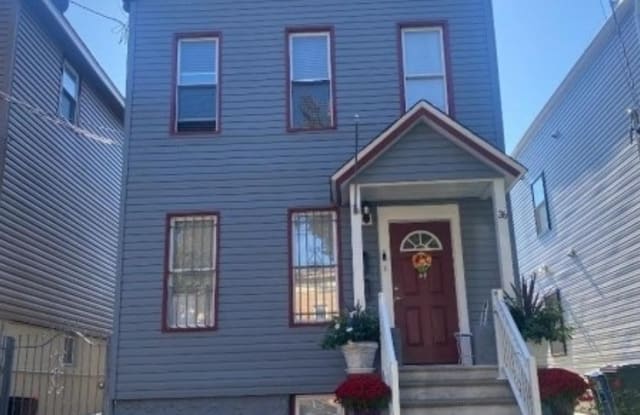 36 Davenport Ave - 36 Davenport Avenue, Newark, NJ 07107