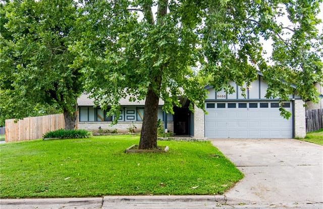 9400 E Hunters TRCE - 9400 Hunters Trce E, Austin, TX 78758