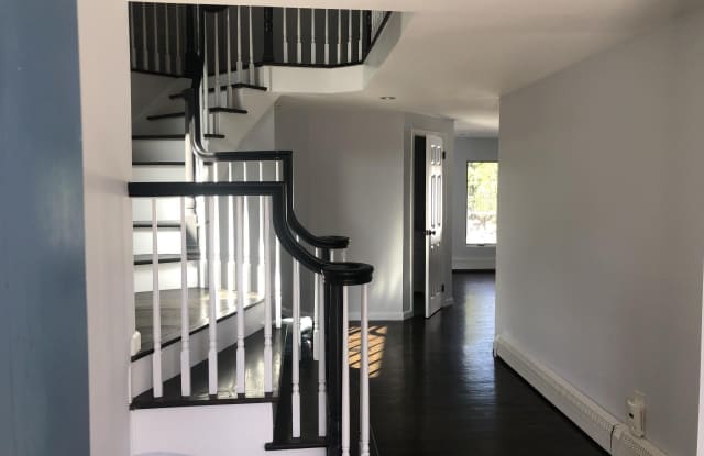 104 Gail Court Gallery 2