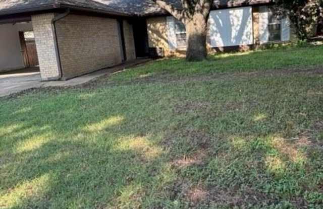 2214 Lavon Creek Lane - 2214 Lavon Creek Lane, Arlington, TX 76006