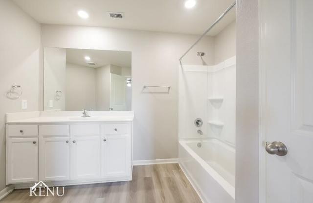 25397 Cypress Bend Drive Gallery 4