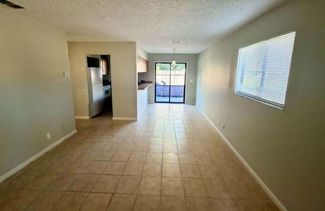 3873 NW HUNTSBORO 103 Gallery 2
