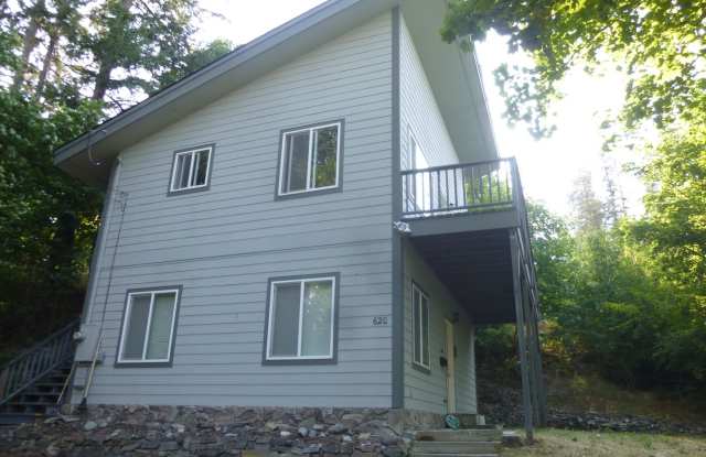 Wonderful secluded home - 620 Obrien Avenue, Whitefish, MT 59937