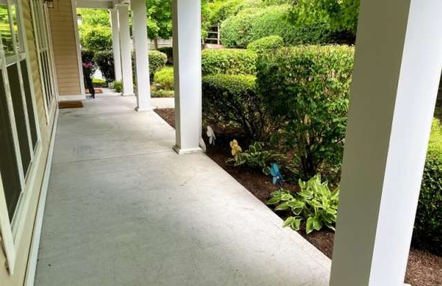 127 Old Farm Dr Gallery 2