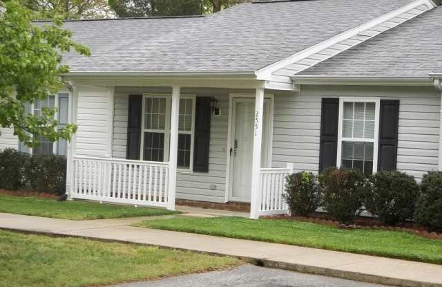 2551 Ambassador Court photos photos