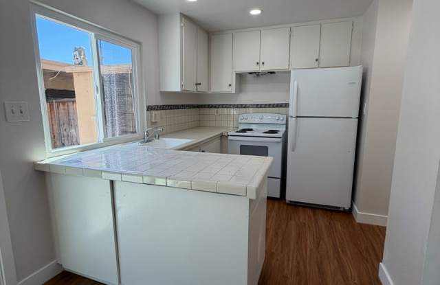 Updated 3 bed/1.5 bath townhome in Blossom Valley Gallery 1