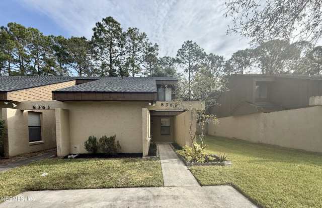 8369 PINEVERDE Lane - 8369 Pineverde Lane, Jacksonville, FL 32244