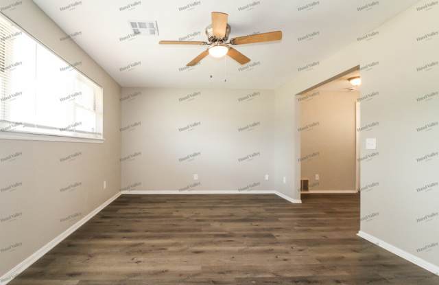 3337 Greenbrier Terrace Gallery 4