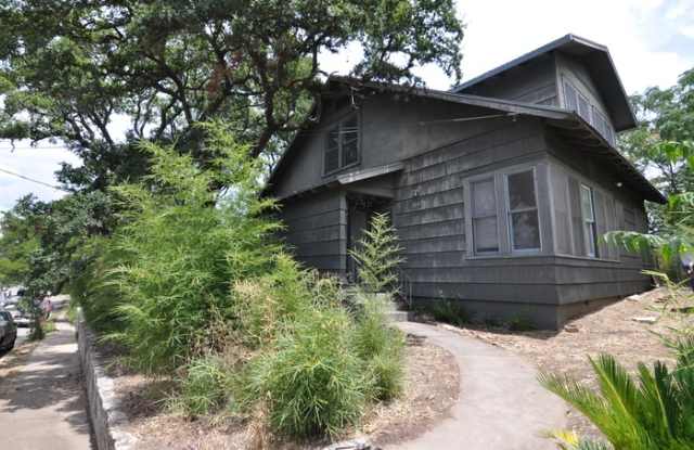 3107 Grandview Street Gallery 2