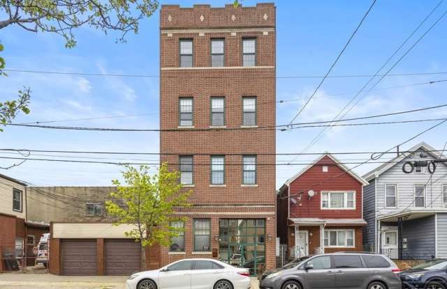 9 E 18th Street 3- A photos photos