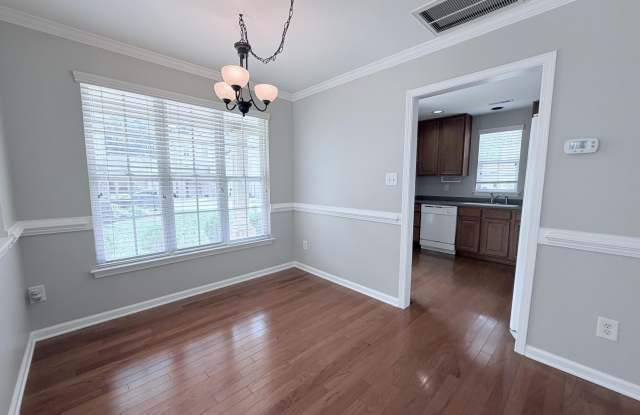 9812 Grettle Court Gallery 3