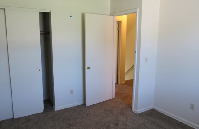 1141 McCarley Drive East Gallery 2