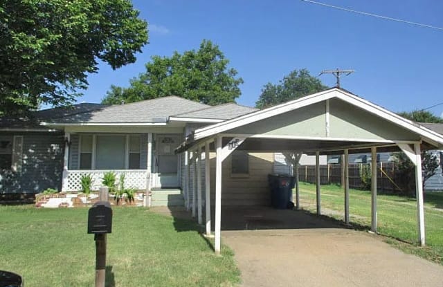 313 N. 1st Street photos photos