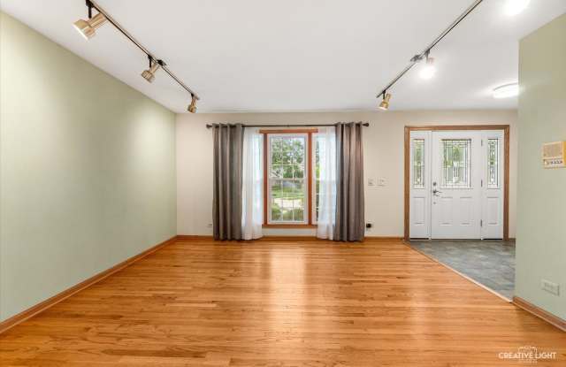920 Fairfax Court Gallery 4