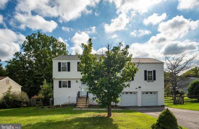 13320 SCIBILIA Court - 13320 Scibilia Court, Chantilly, VA 22033