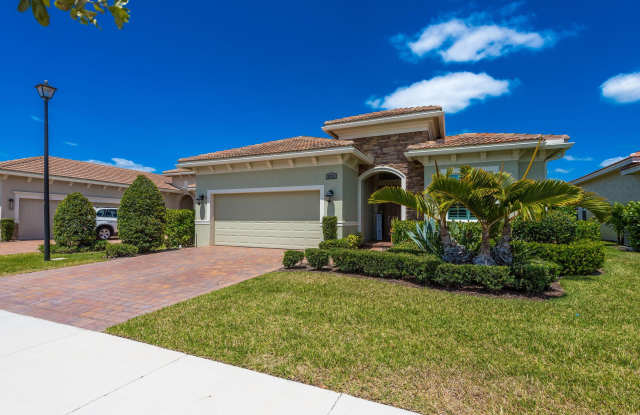 8762 SW Montova Way photos photos