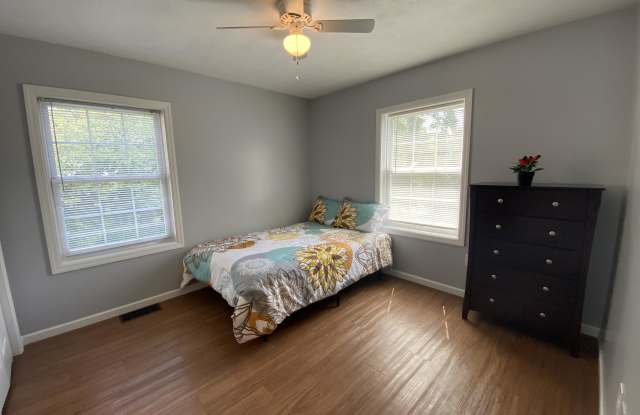 558 Locust St, 1 Gallery 3