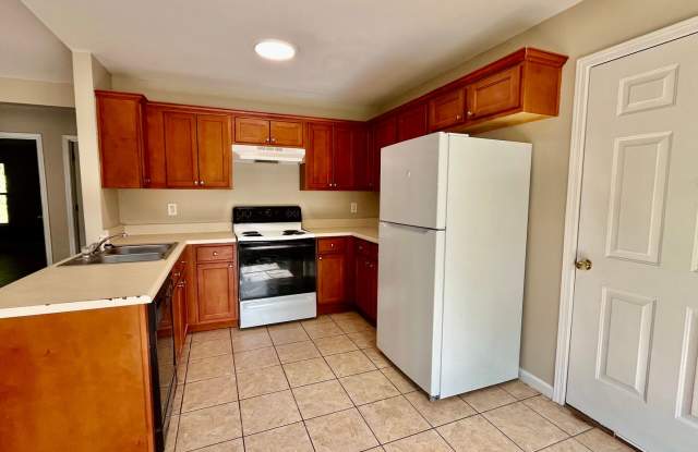Brookstone Dr #7 Gallery 3