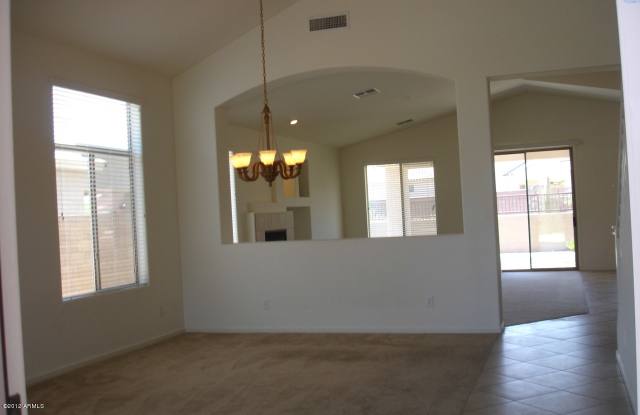 28312 N 64TH Lane Gallery 2