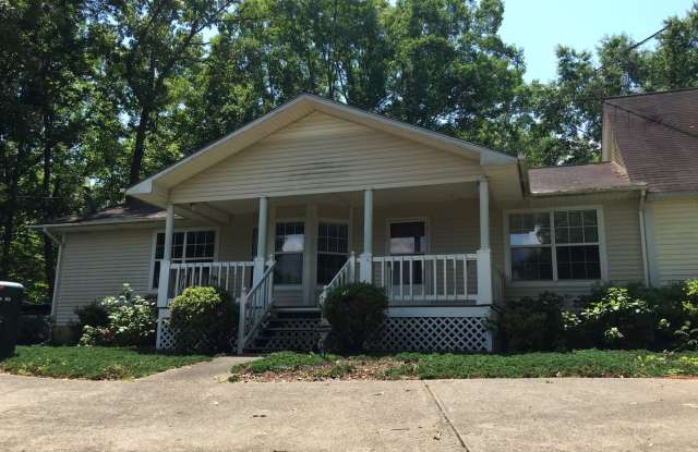 4084 Friendship Road Gallery 3