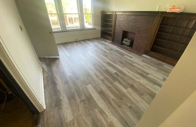 7712 S. Carpenter photos photos