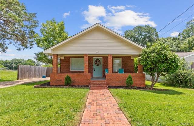 1515 17th Ave E photos photos