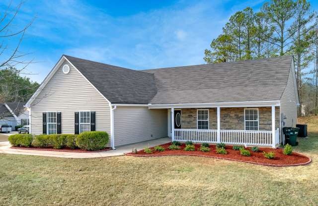 Coming Soon.....Gorgeous 3br 2bath home, beautiful front porch and spacious yard!! photos photos