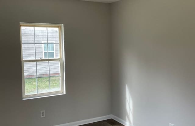 1043 Mountain Crest Drive photos photos