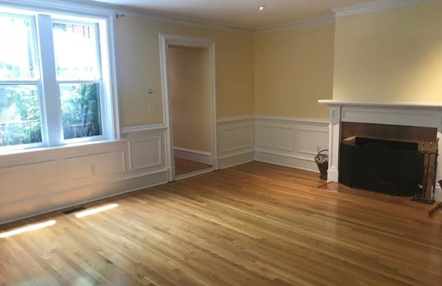 149 Beacon St - 149 Beacon Street, Boston, MA 02116