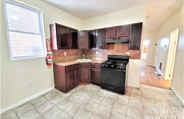 153 19th Avenue photos photos
